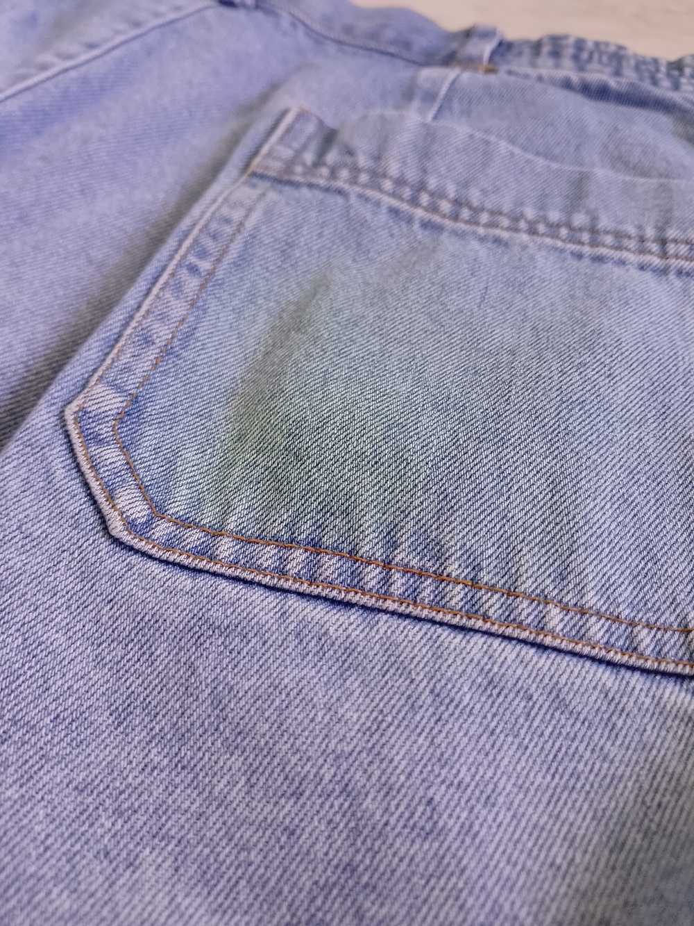 Vintage 90s Light Blue Denim Women’s Shorts - Picture 6 of 9